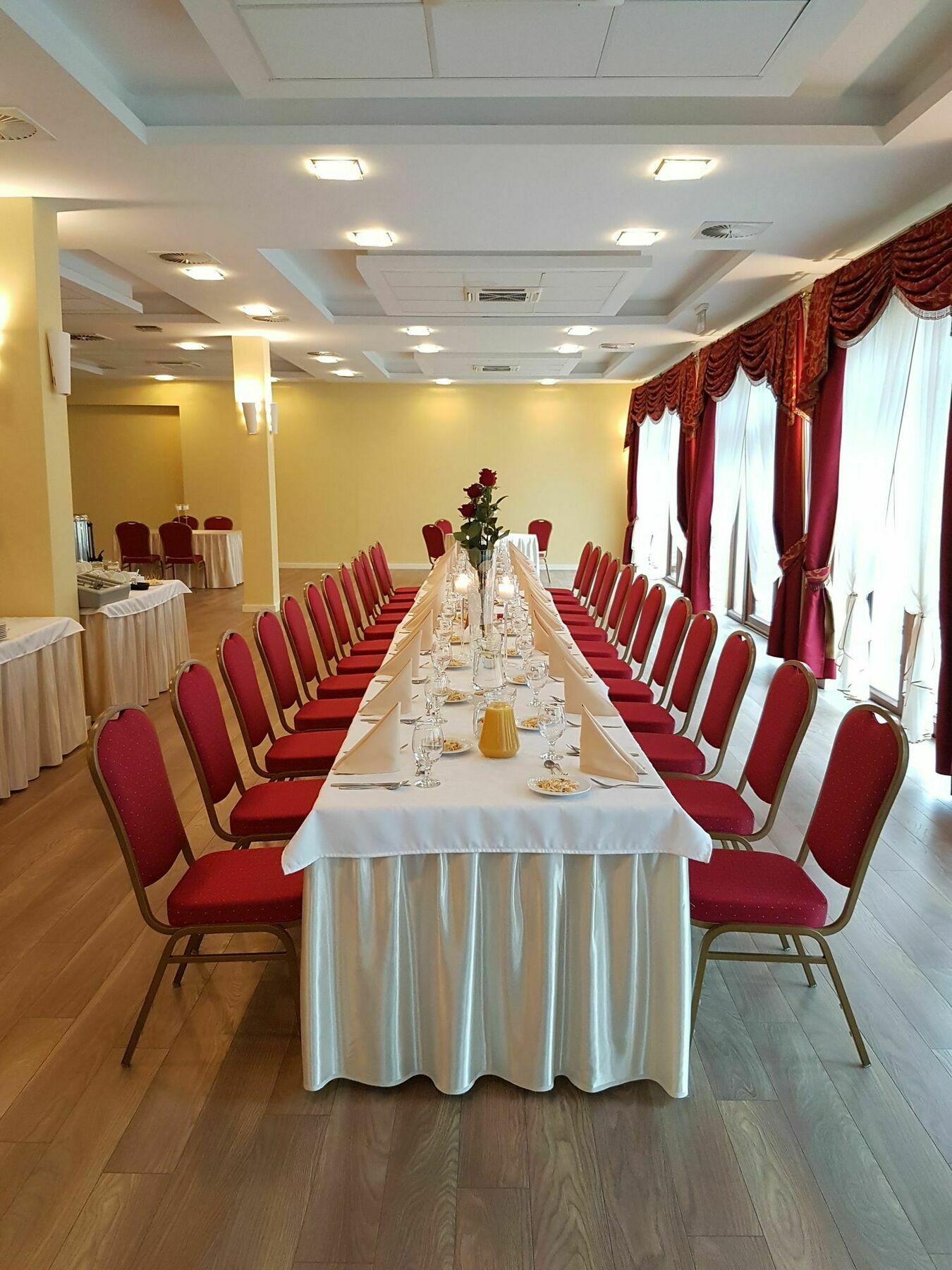 Hotel Zakliki Cracóvia Exterior foto